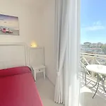 Pigalle Hotel