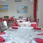 Pigalle Готель Форте-дей-Мармі